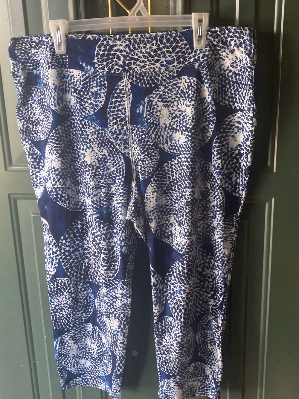 new directions Navy & White Geometric Print Leggings
